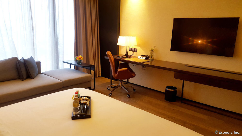 I'm 5* Makati City